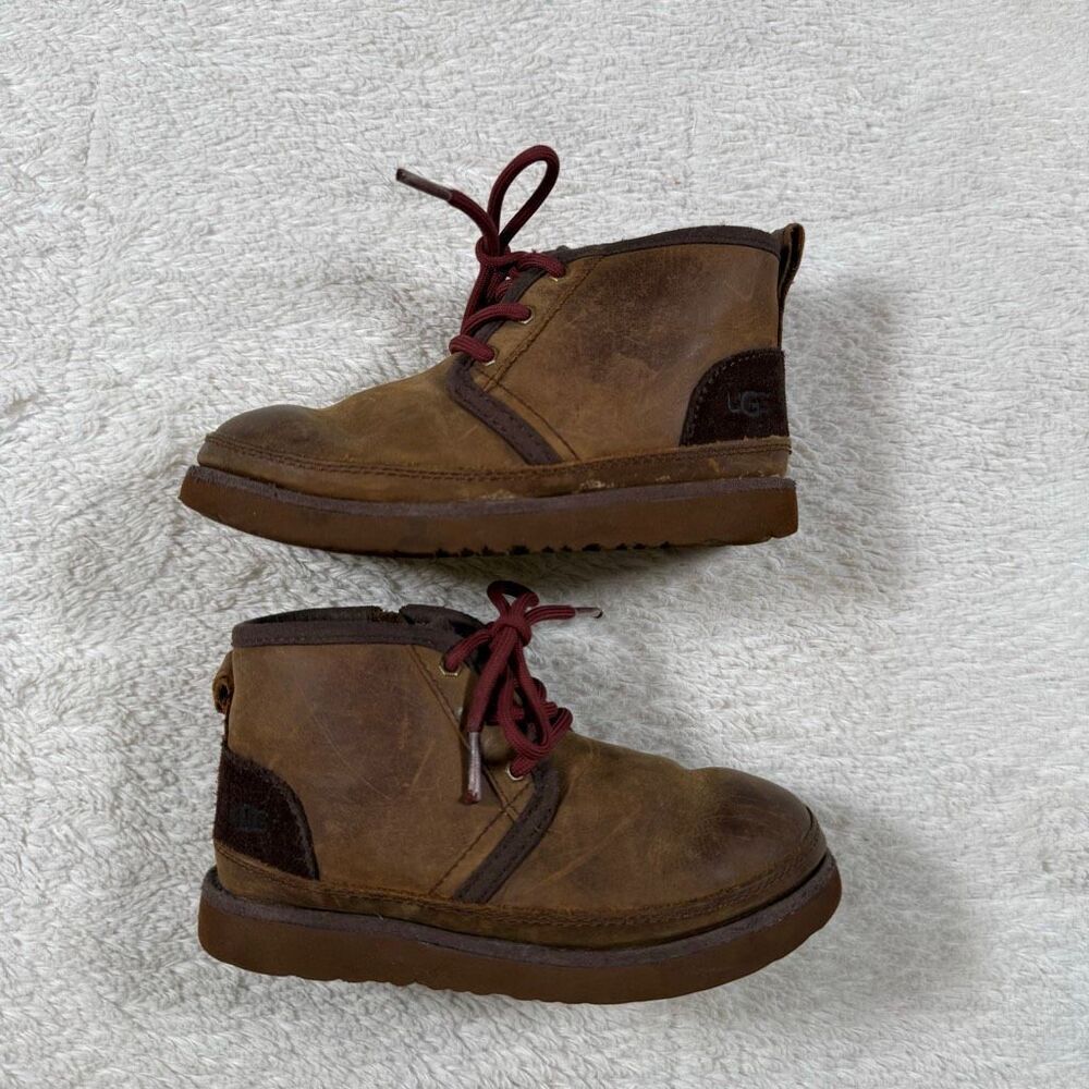 UGG Neumel Leather Boots Youth Brown Shearling Lined Lace Up